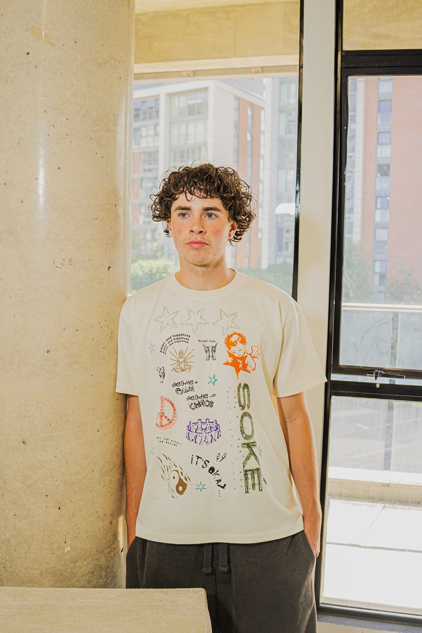 SOKÉ GRAPHIC TEE - CREAM